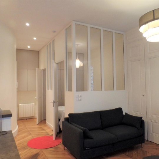  Annonces MIONS : Apartment | LYON (69002) | 46 m2 | 1 300 € 